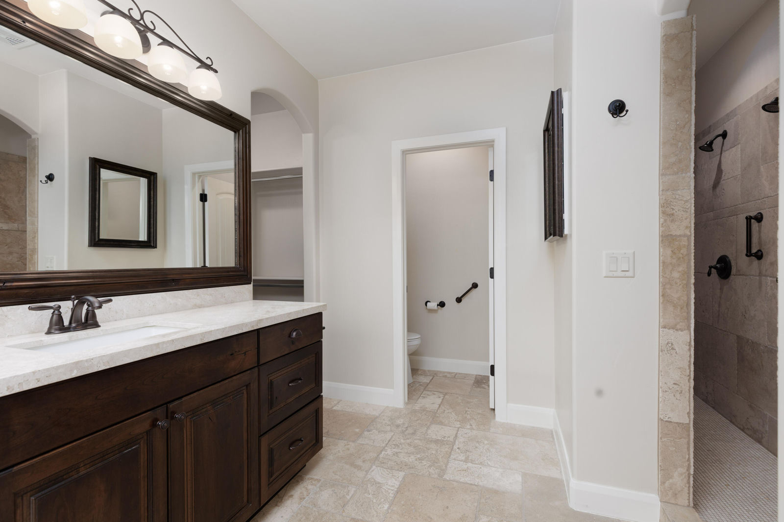 3270 S 2240 E, St George, photo 13 of 34