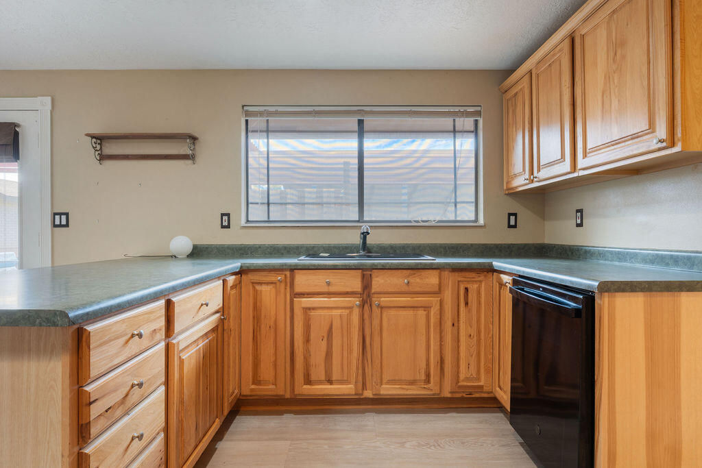 10 S 500 W, La Verkin, photo 12 of 35