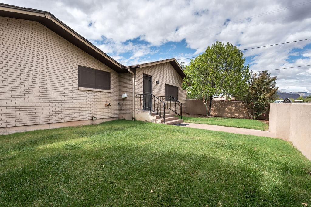 10 S 500 W, La Verkin, photo 28 of 35