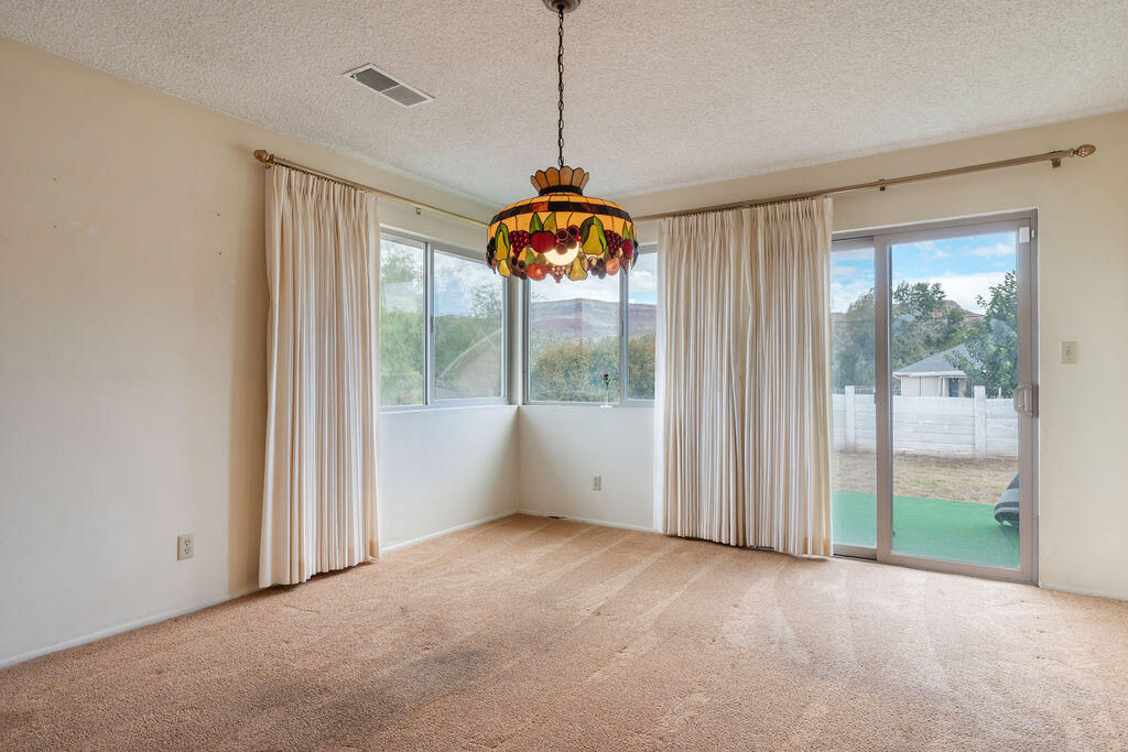 520 N 290 W CIR, La Verkin, photo 12 of 45