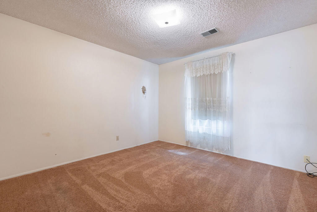 520 N 290 W CIR, La Verkin, photo 21 of 45