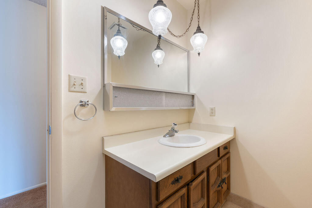 520 N 290 W CIR, La Verkin, photo 27 of 45