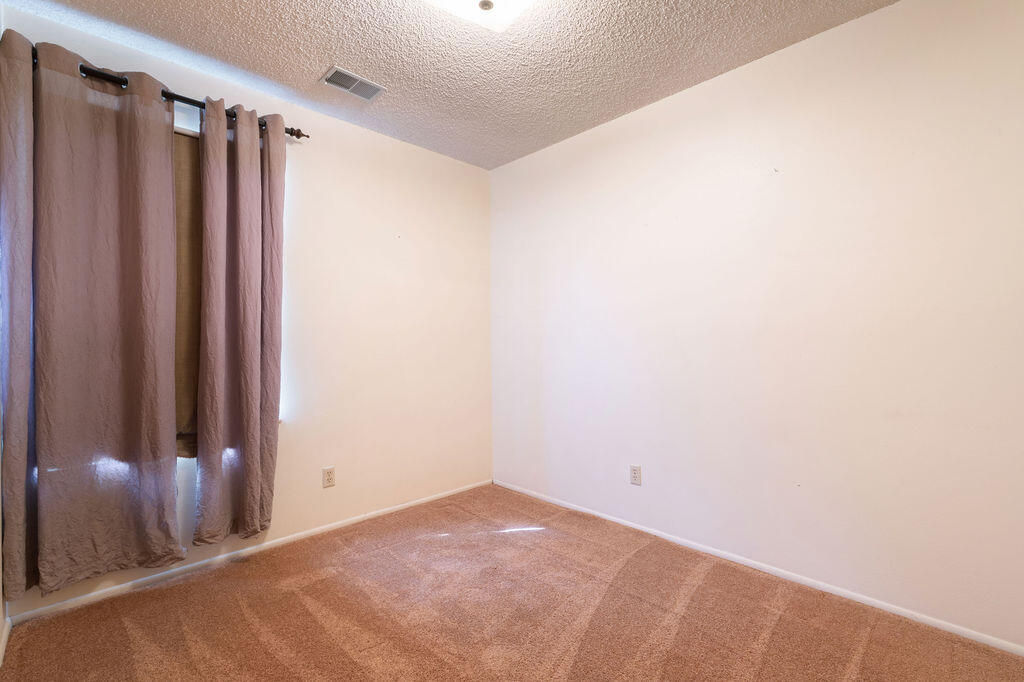520 N 290 W CIR, La Verkin, photo 28 of 45
