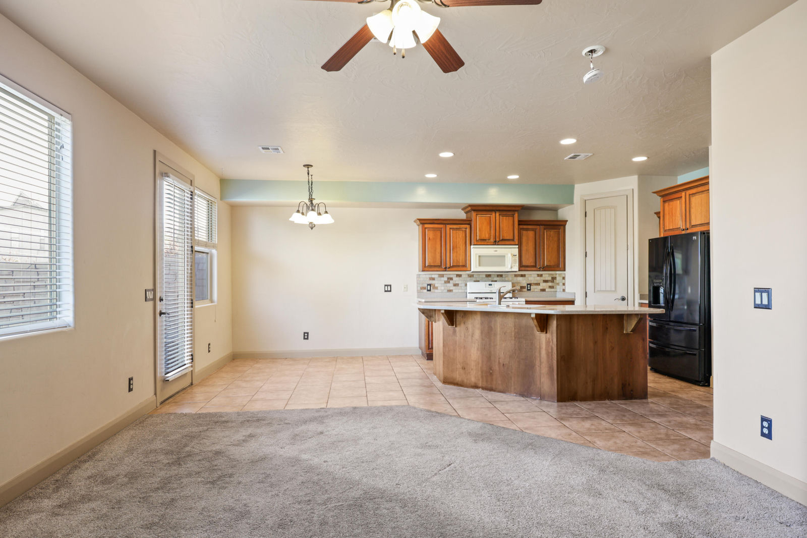 19 E 820 S, Cedar City, photo 7 of 24