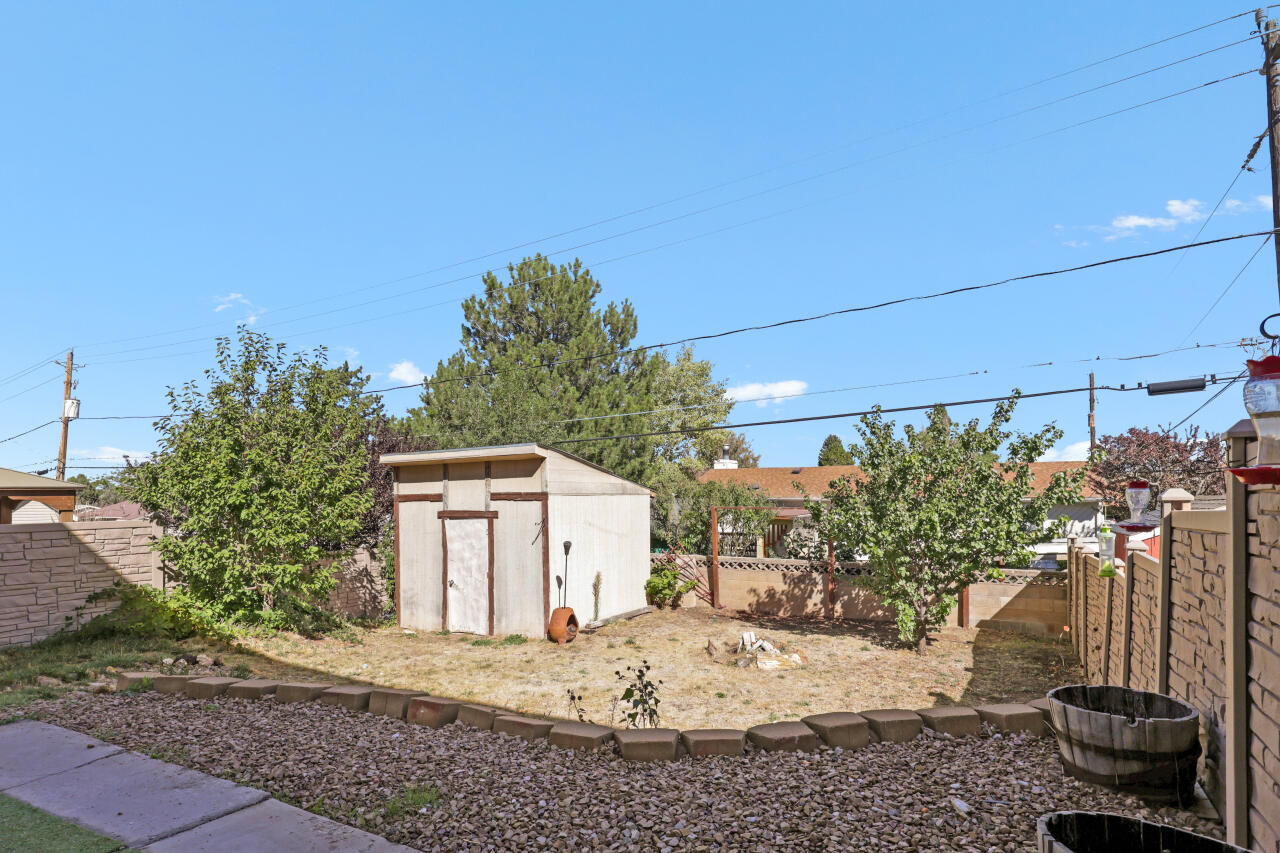 19 E 820 S, Cedar City, photo 24 of 24