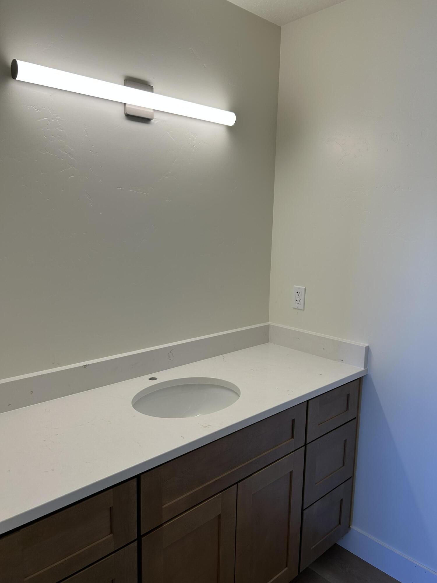 920 S 25 E, #22B, Cedar City, photo 15 of 23