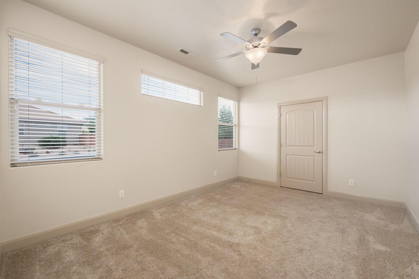 2729 W 310 N, Hurricane, photo 24 of 41