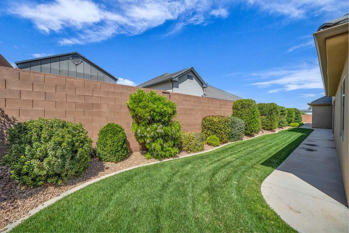 1735 E 380 S CIR, St George, photo 44 of 52