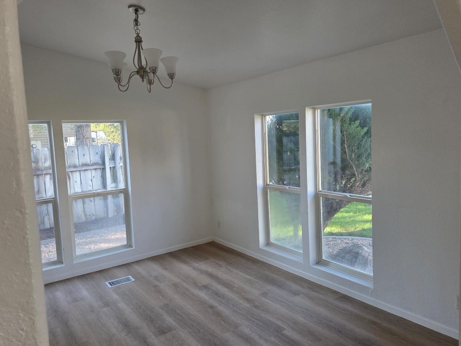 40 S 100 ST, Minersville, photo 11 of 39