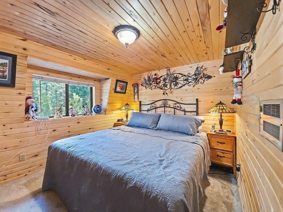 2350 E Foxtree RD, Duck Creek Village, photo 3