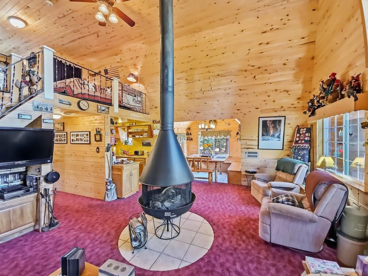 2350 E Foxtree RD, Duck Creek Village, photo 9 of 36