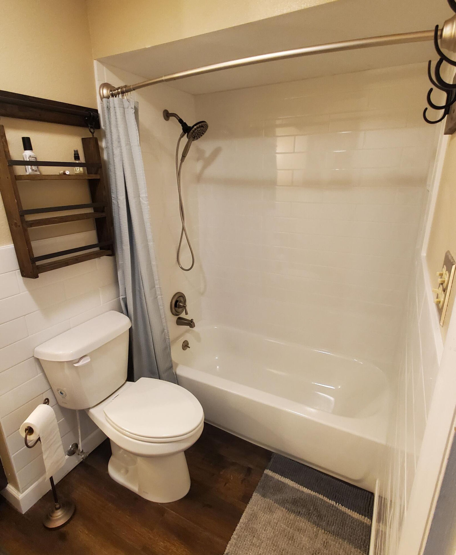 651 S Snowflake LN, 406, Brian Head, photo 13 of 27