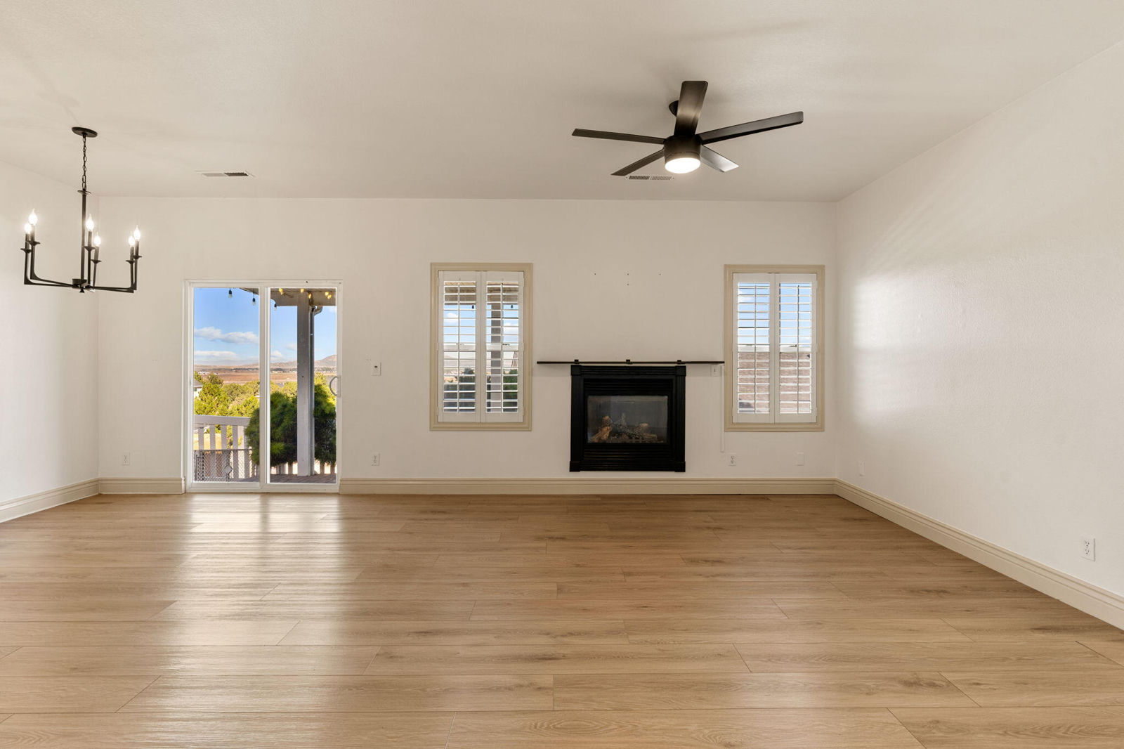 299 N Pachea CIR, Cedar City, photo 4 of 30