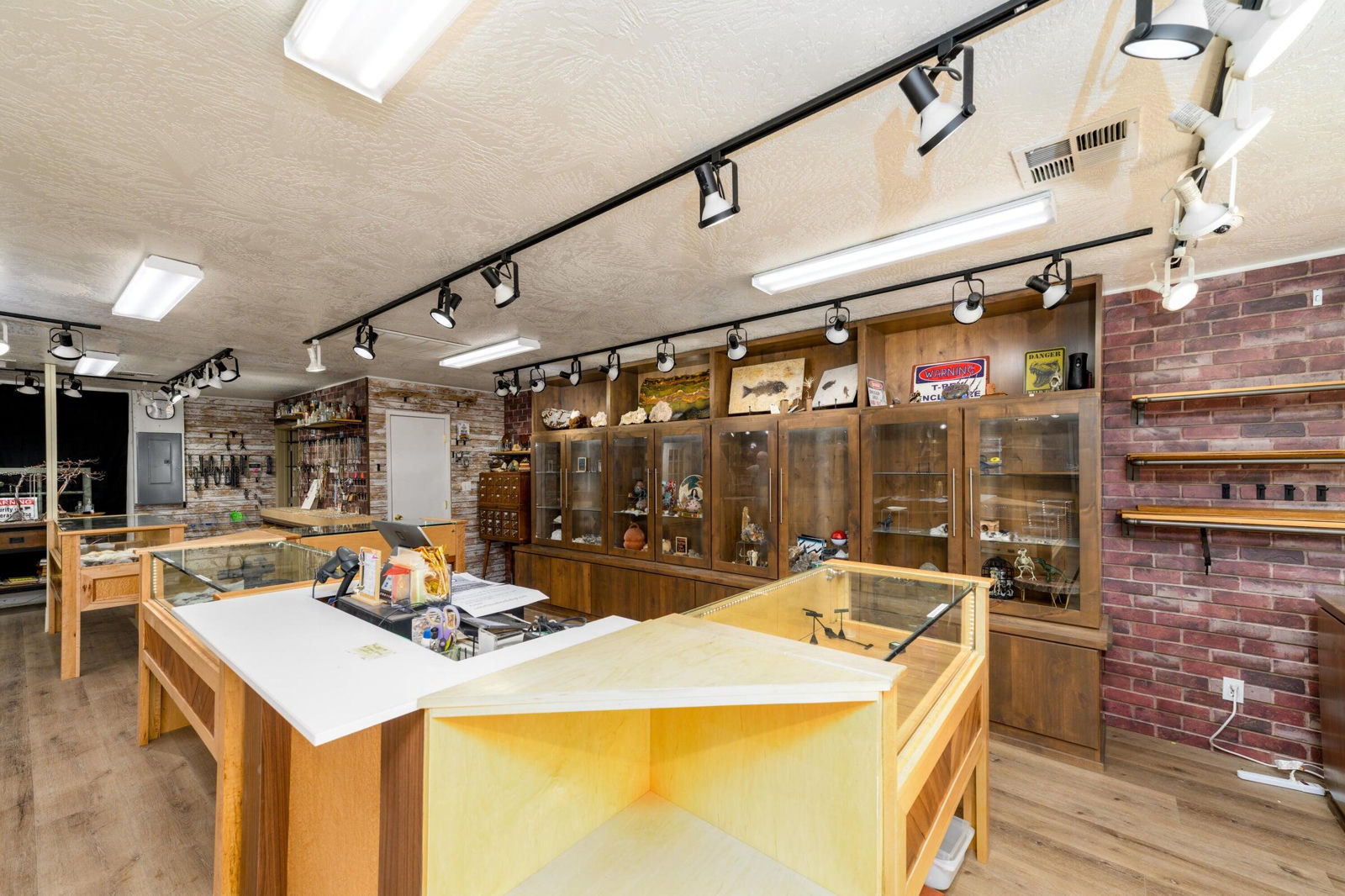 150 S State ST, La Verkin, photo 10 of 46
