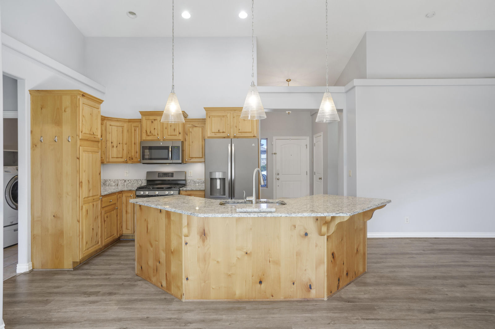 3473 W 375 S, Cedar City, photo 4 of 35