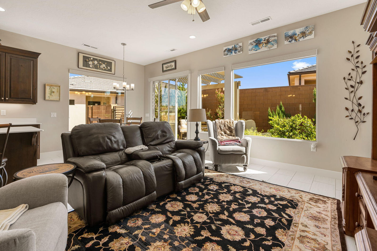 4621 S Wallace CIR, St George, photo 6 of 38