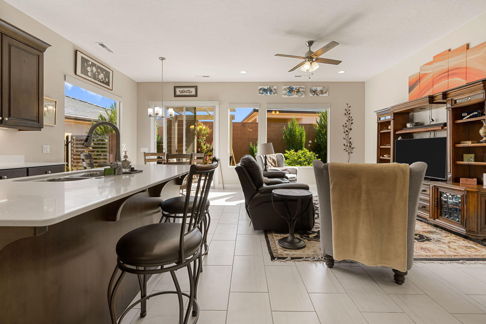 4621 S Wallace CIR, St George, photo 13 of 38