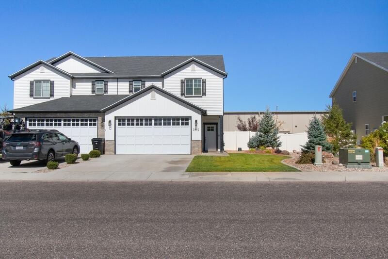 2852 W 220 N, Cedar City, photo 3 of 22
