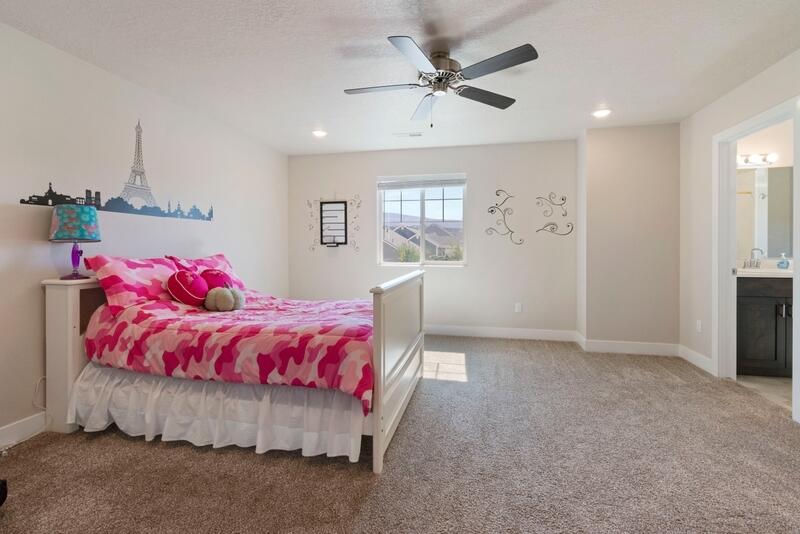2852 W 220 N, Cedar City, photo 8 of 22