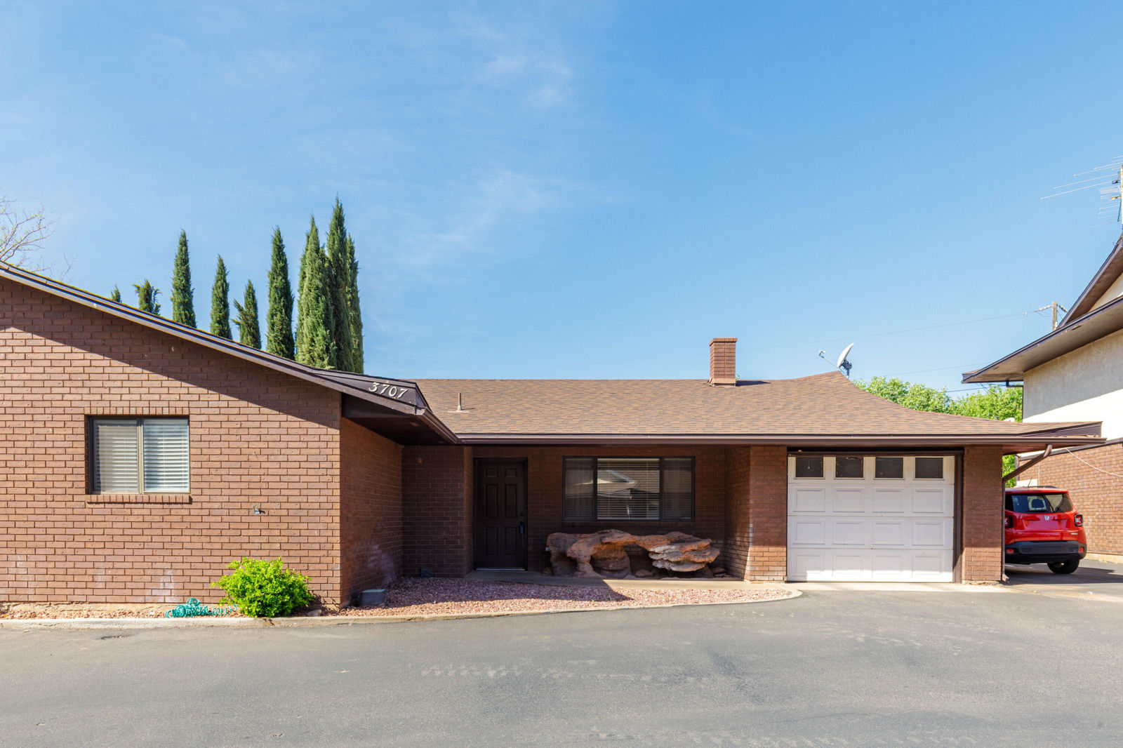 3707 W Gates CIR, Santa Clara, photo 2 of 19