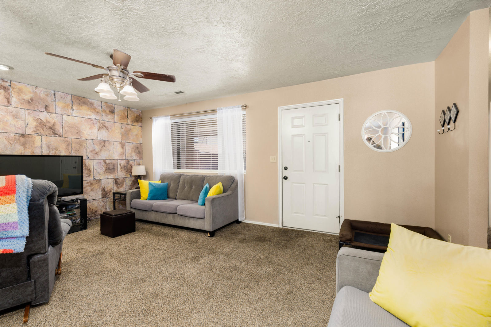 3707 W Gates CIR, Santa Clara, photo 5 of 19