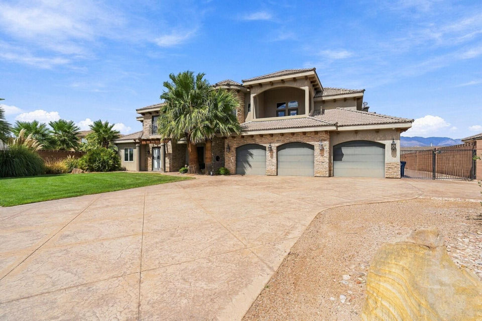 396 W River Willow LN, Washington, photo 3