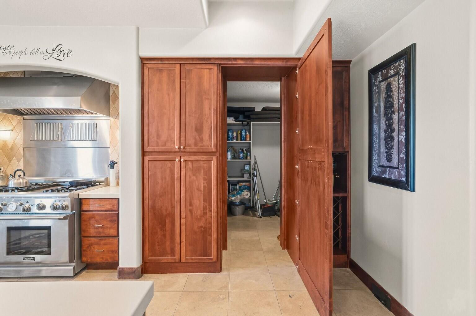396 W River Willow LN, Washington, photo 16 of 69