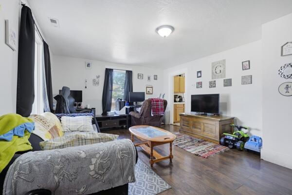 306 S 200 East ST, Enterprise, photo 3