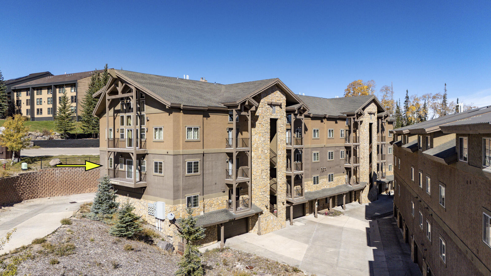 74 W Ridgeview #AB1 (A3), Brian Head, photo 2 of 52