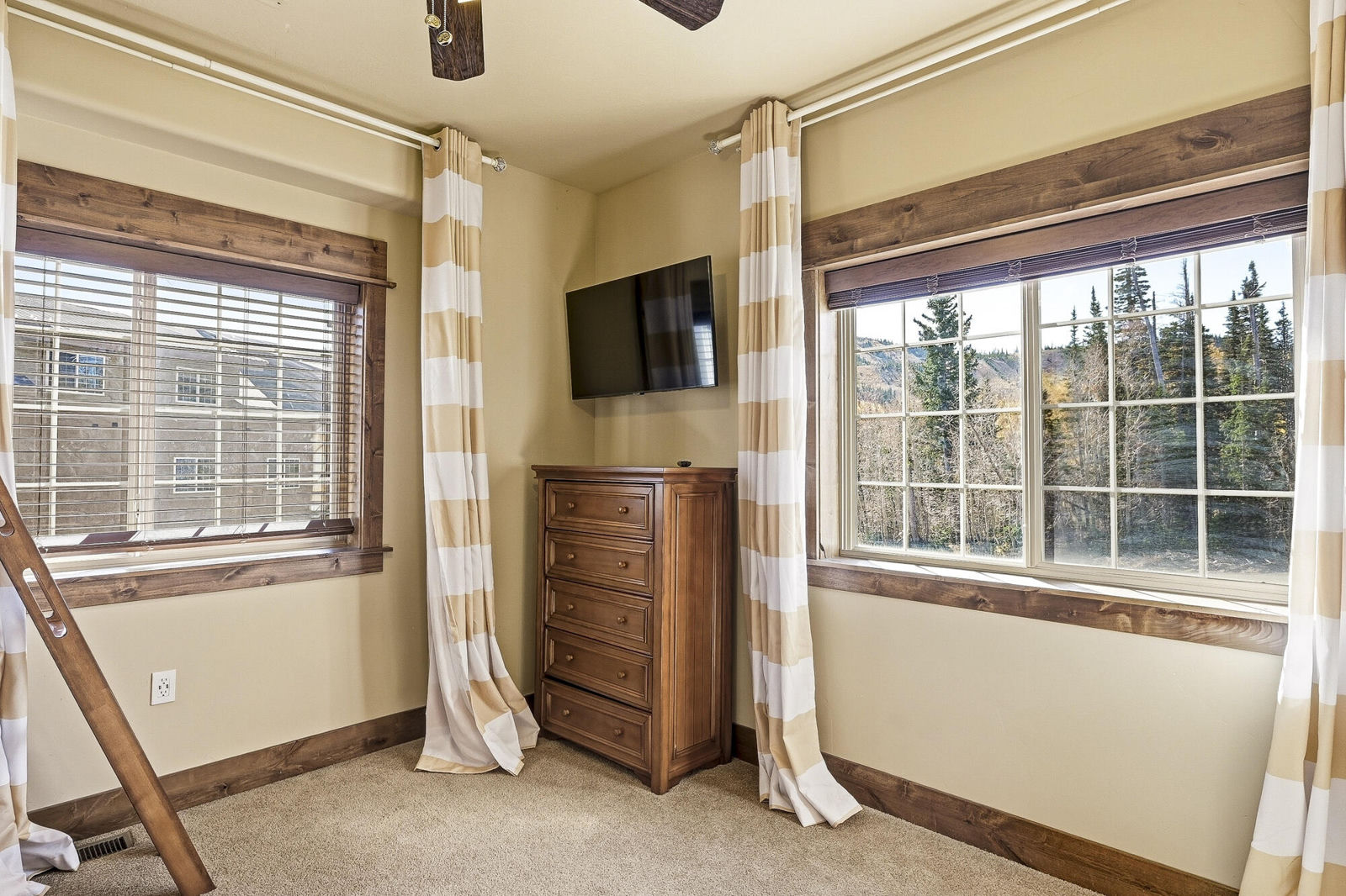 74 W Ridgeview #AB1 (A3), Brian Head, photo 28 of 52