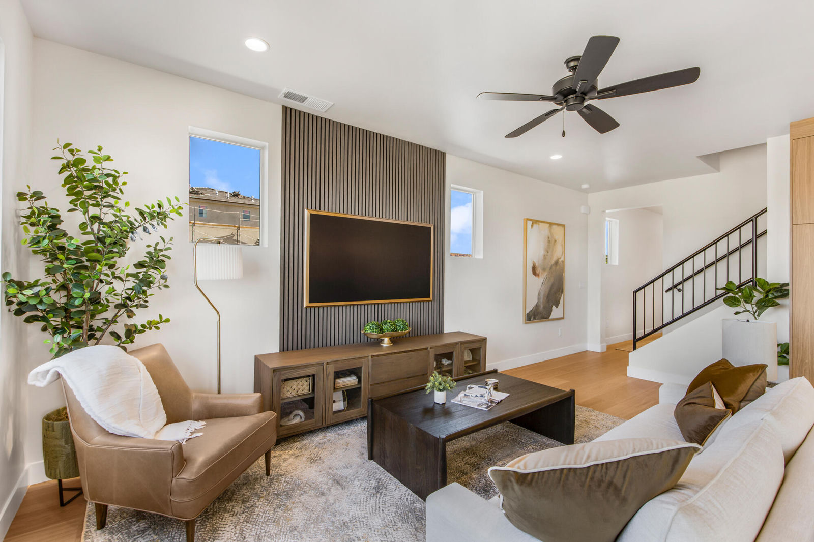 967 N Manen ST, Washington, photo 6 of 70
