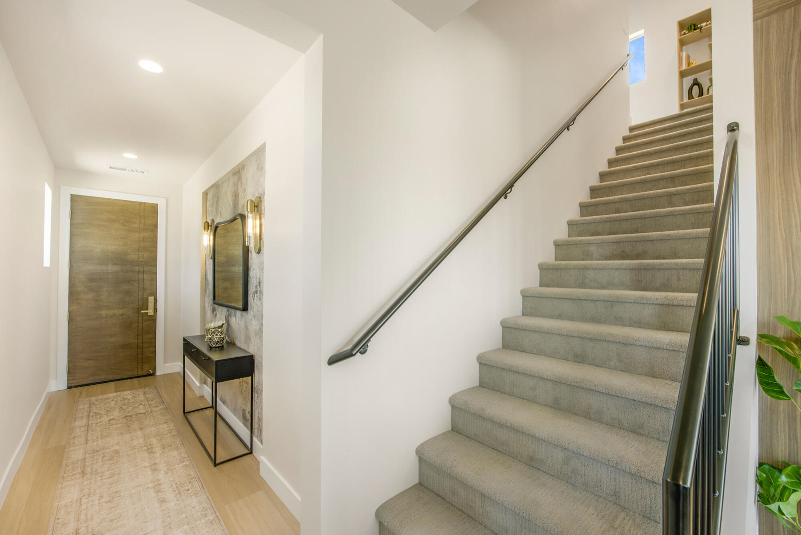 967 N Manen ST, Washington, photo 13 of 70