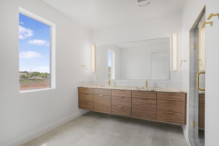 967 N Manen ST, Washington, photo 30 of 70