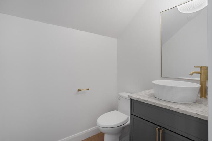 967 N Manen ST, Washington, photo 36 of 70