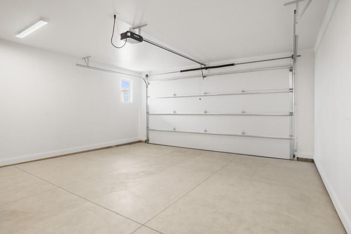 967 N Manen ST, Washington, photo 37 of 70