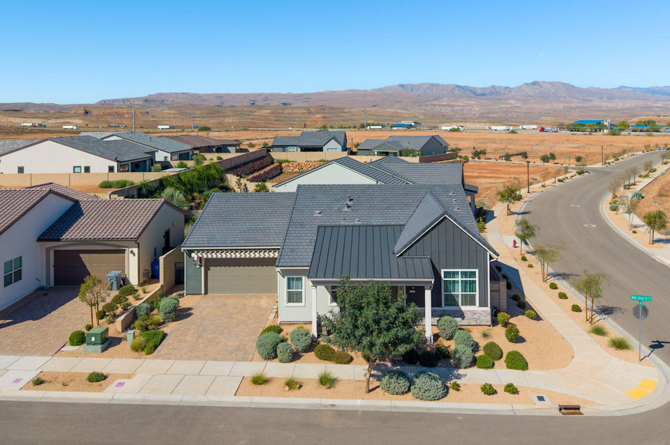 5722 S Alder Grove DR, St George
