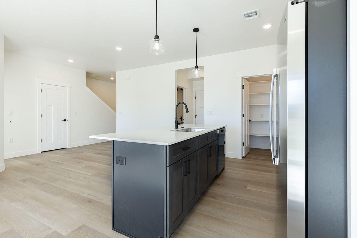 2632 N Clark Parkway, Cedar City, photo 7 of 17