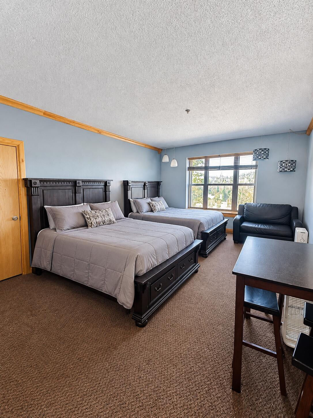 223 Hunter Ridge, #A213, Brian Head, photo 5 of 17