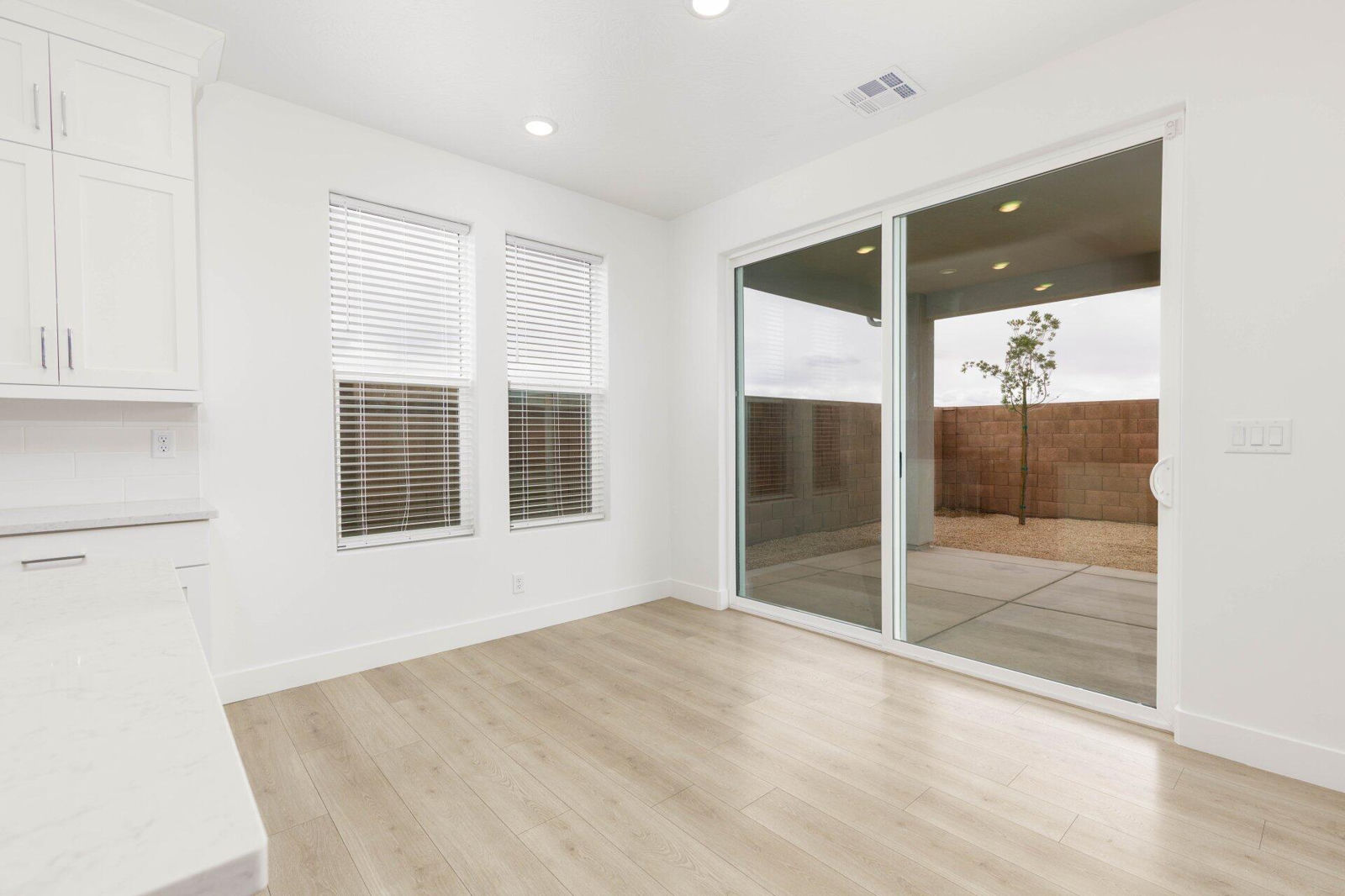 747 Mincio LN, St George, photo 20 of 39