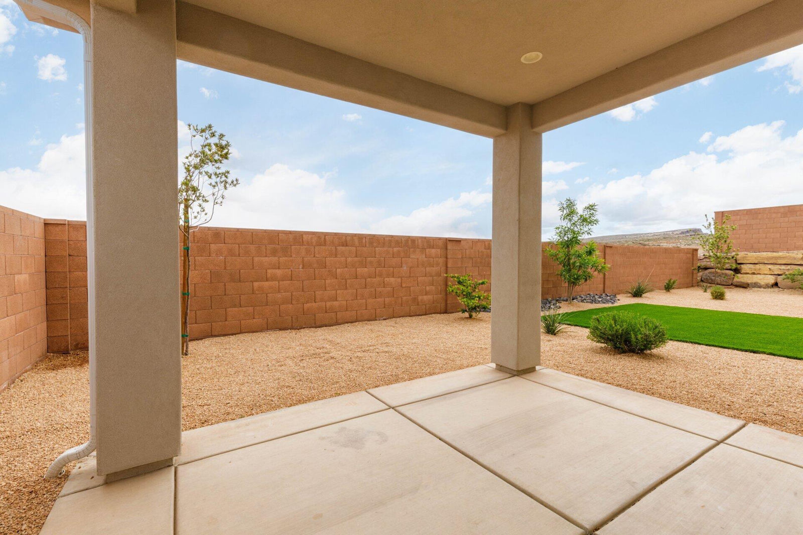 747 Mincio LN, St George, photo 21 of 39