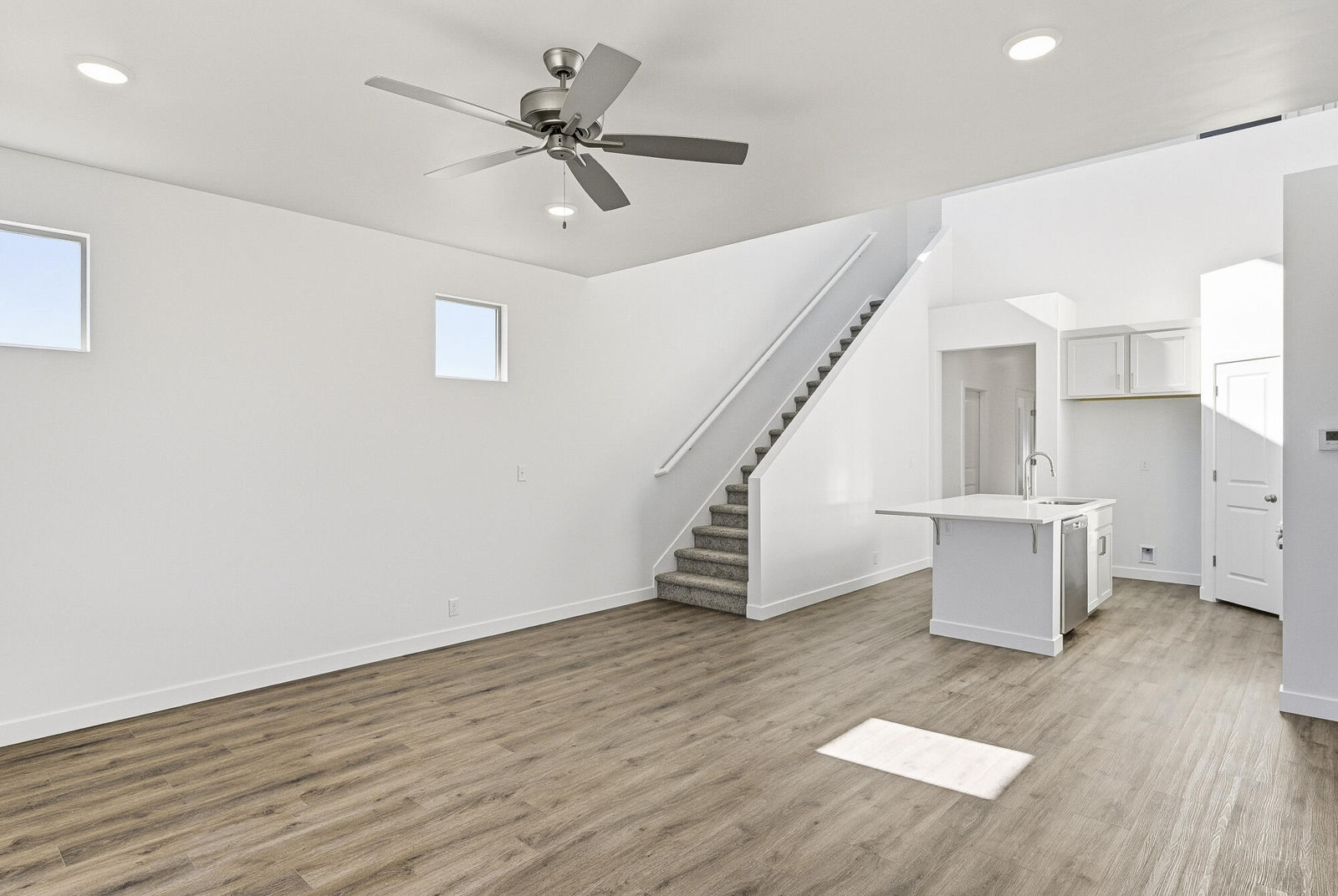 2926 W Runway DR, Cedar City, photo 10 of 51