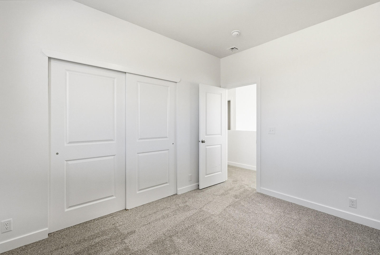 2926 W Runway DR, Cedar City, photo 27 of 51