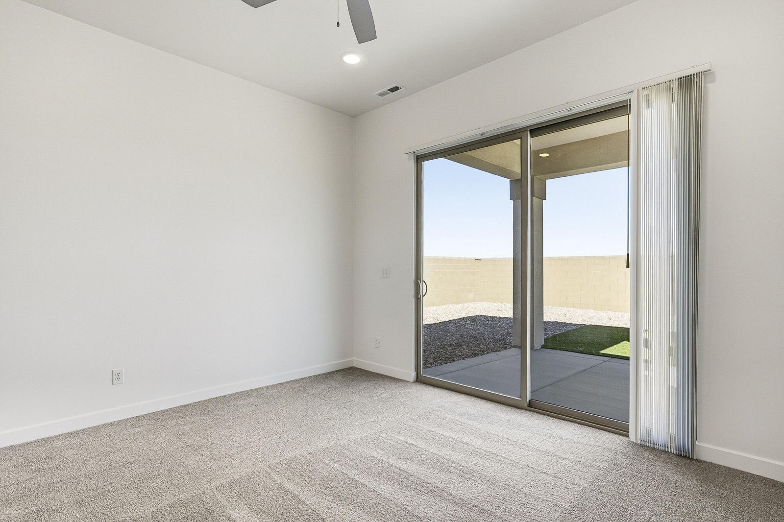 2952 W Runway DR, Cedar City, photo 13 of 39