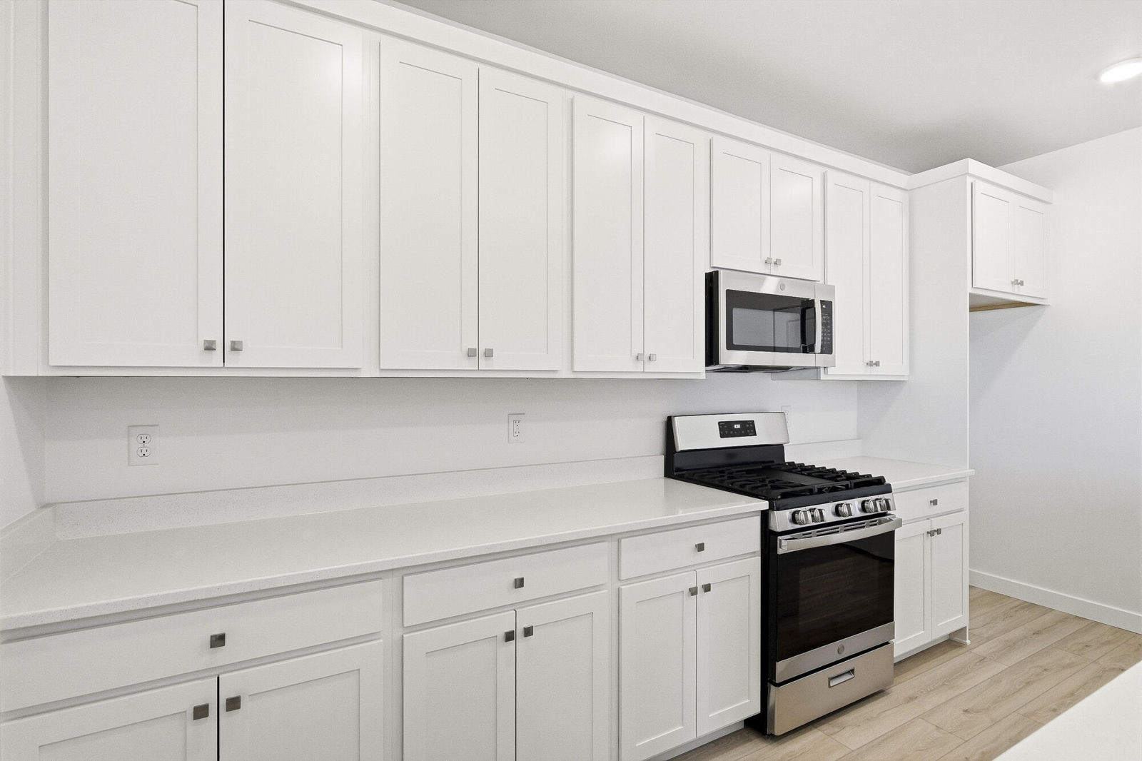 3064 W Runway DR, Cedar City, photo 12 of 56
