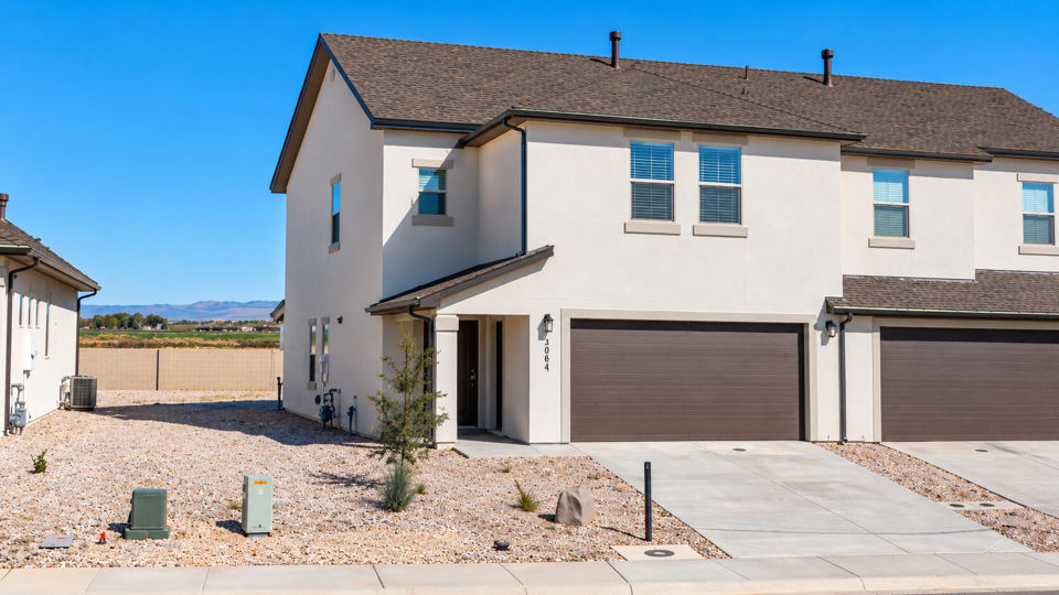 3064 W Runway DR, Cedar City