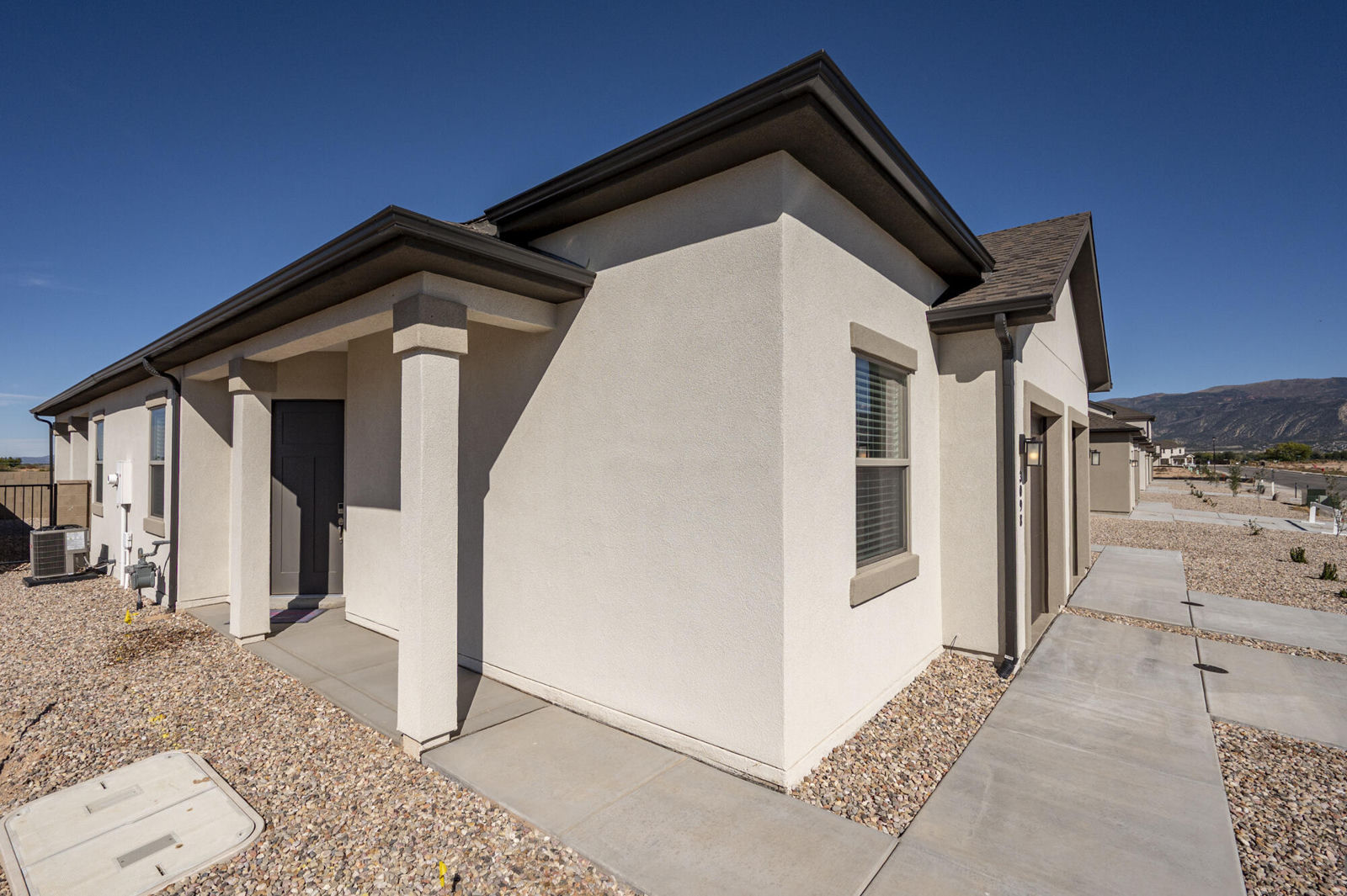 3098 W Runway DR, Cedar City, photo 3 of 45