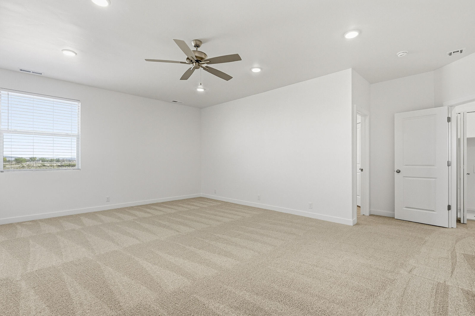 2974 W Runway DR, Cedar City, photo 24 of 55