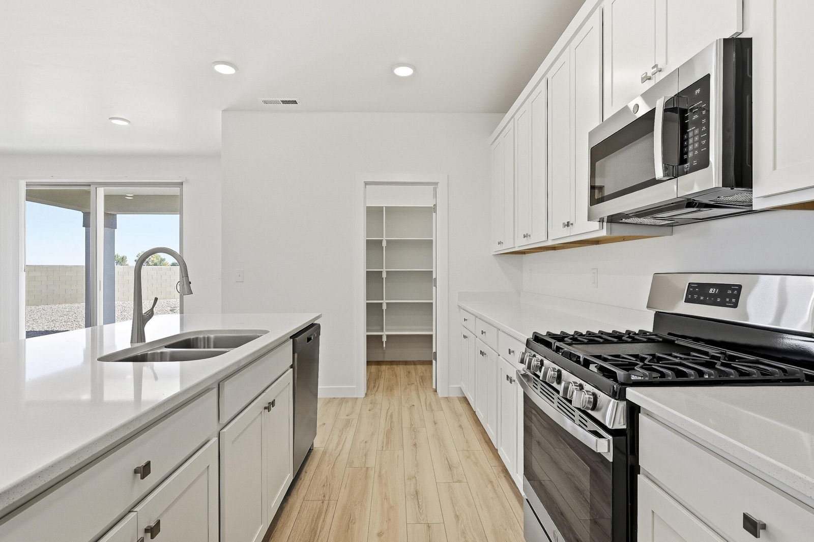 2966 W Runway DR, Cedar City, photo 14 of 53