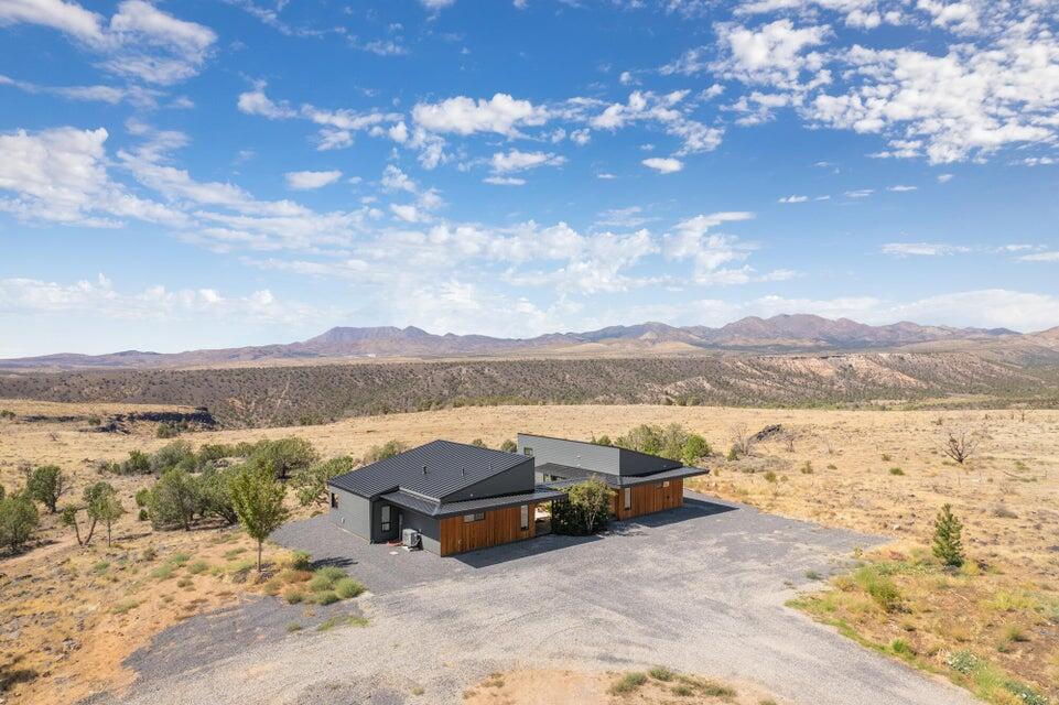 459 N 610 W, Veyo, photo 3 of 55