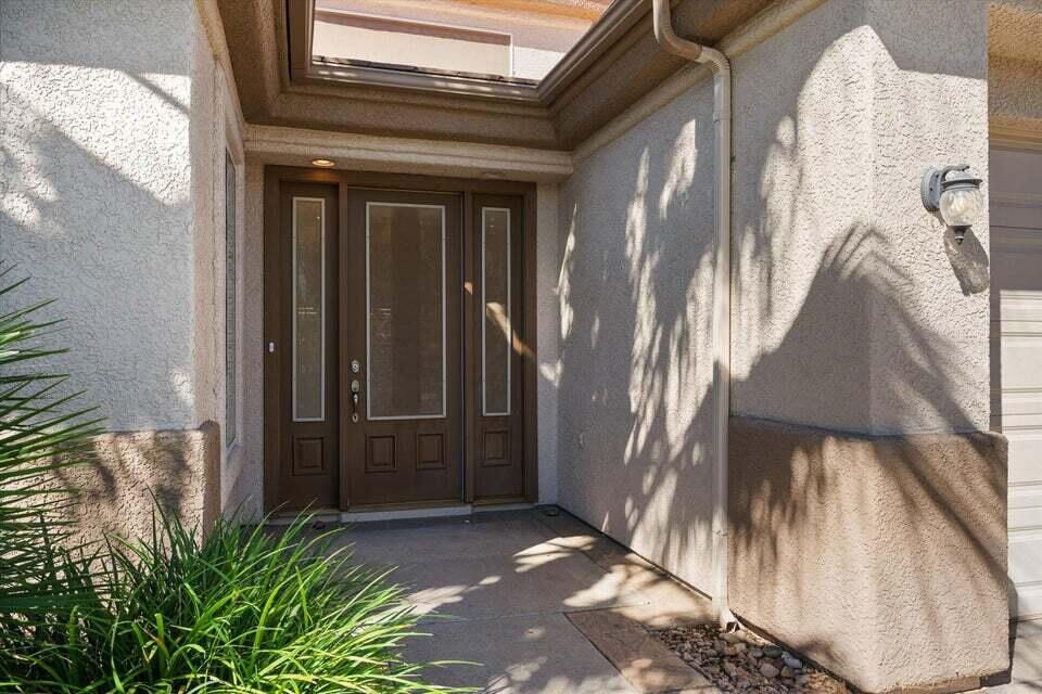 4534 Ironwood DR, St George, photo 3 of 43
